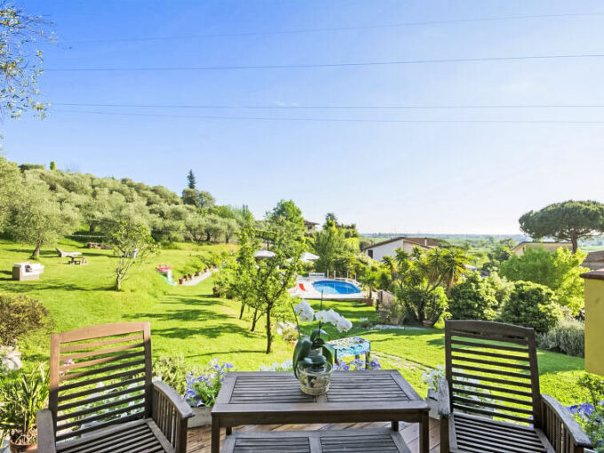 Olivo, Maison 8 personnes à Massarosa