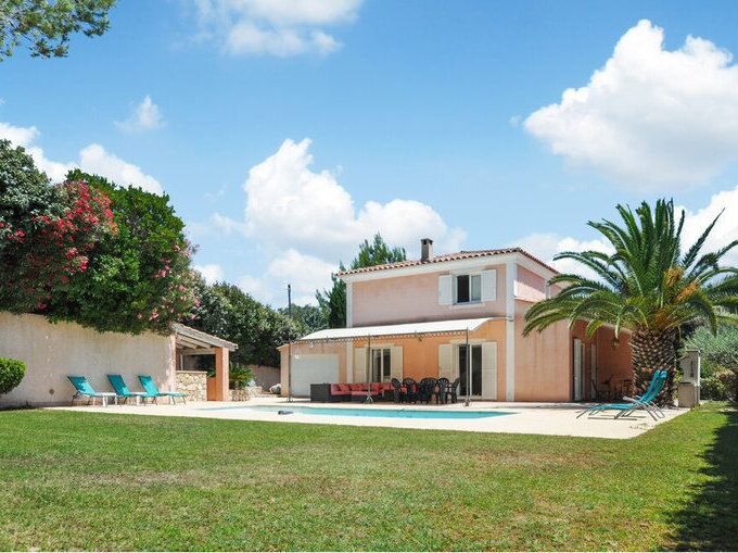 Maison à La Roquette-sur-Siagne